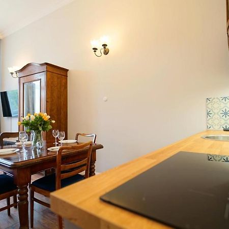Apartamenty Everysky - Plac Ratuszowy 51 Jelenia Góra Kültér fotó
